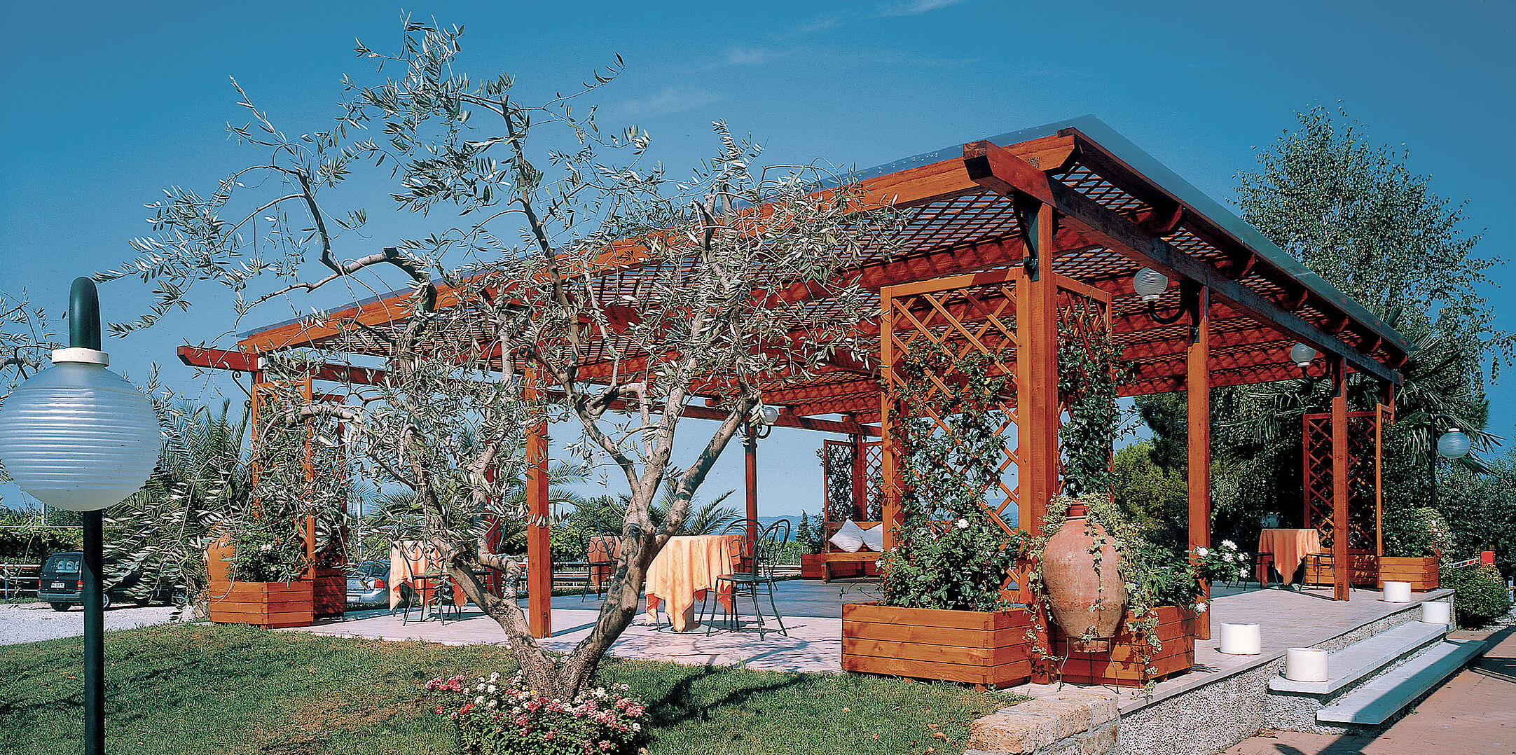 csm_ausseneinrichtung-pr-pergola_3e15e88373